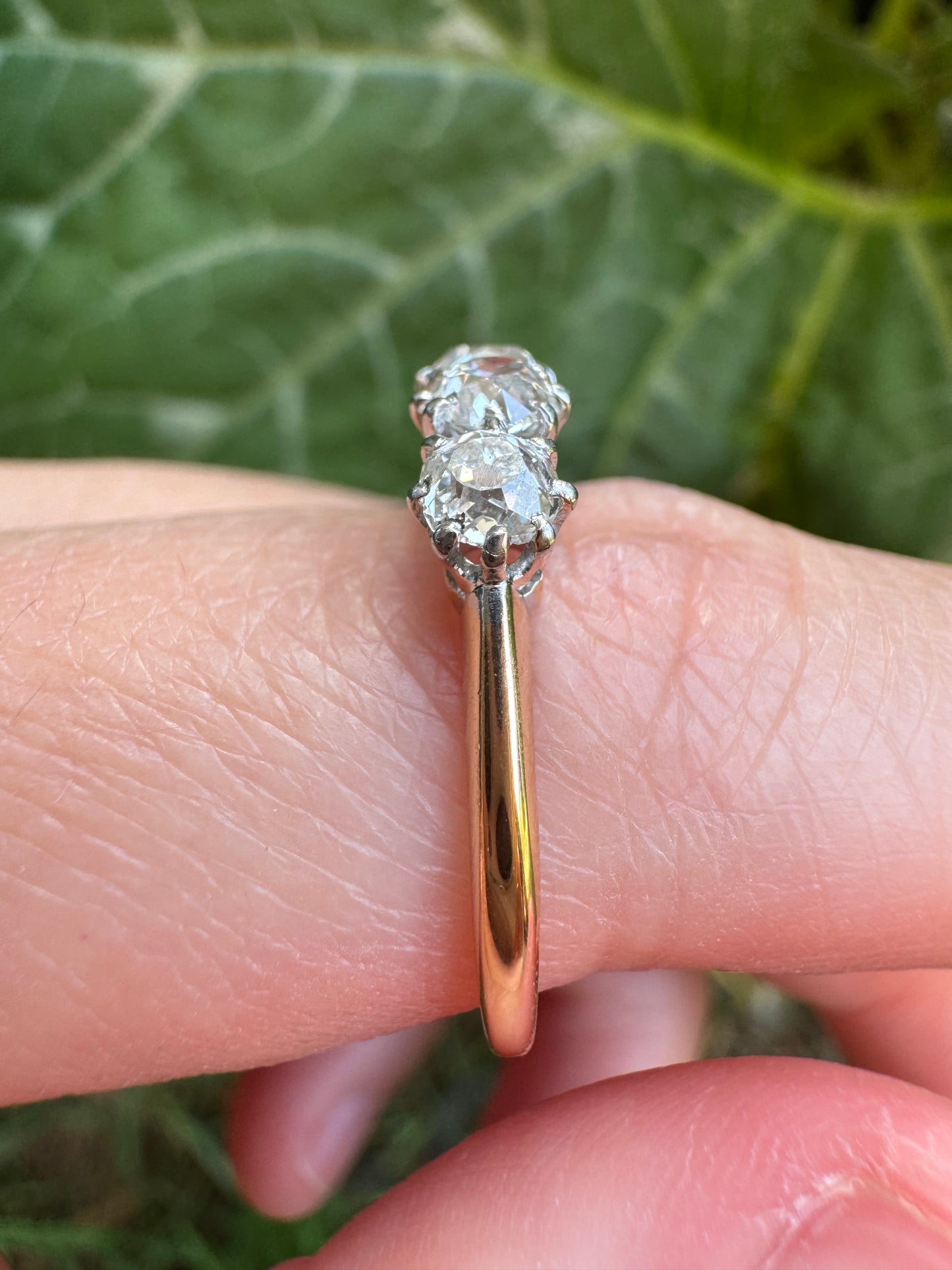 Antique 18ct yellow gold five stone 1.29ct TCW old mine cut diamond ring