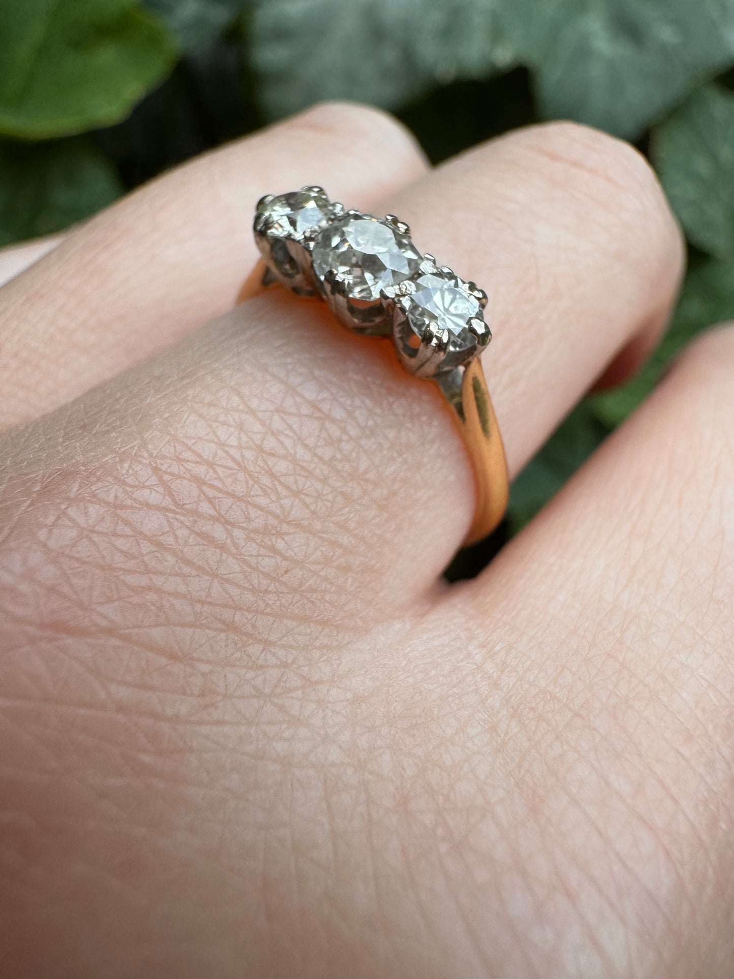 Vintage English 18ct yellow gold three stone 0.86ct TCW old mine cut diamond ring