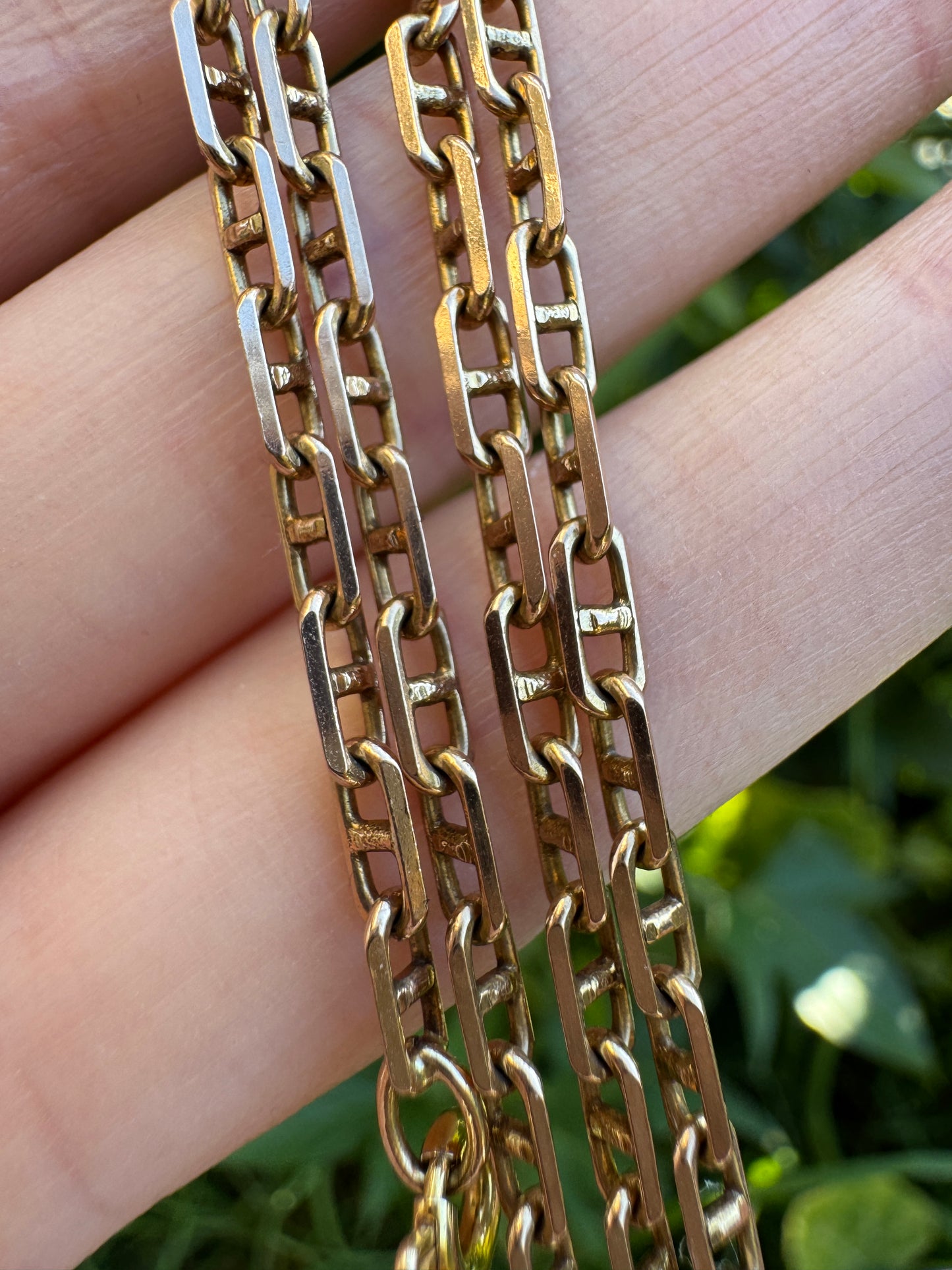 Vintage 9ct yellow gold mariner link chain, 50.5cm / 19.88 inches long