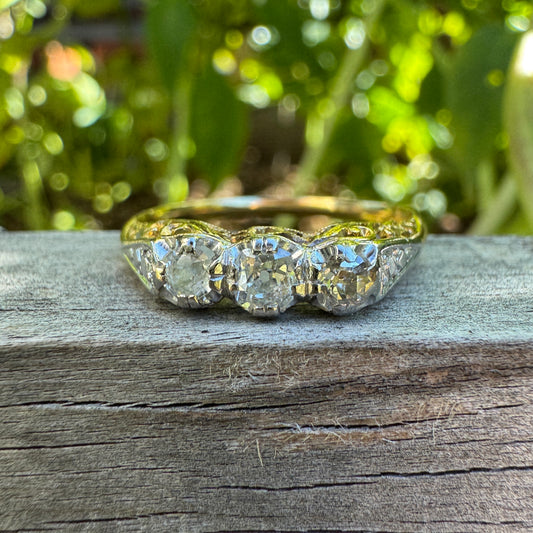 Vintage 18ct yellow gold three stone 0.3ct TCW old mine cut diamond ring