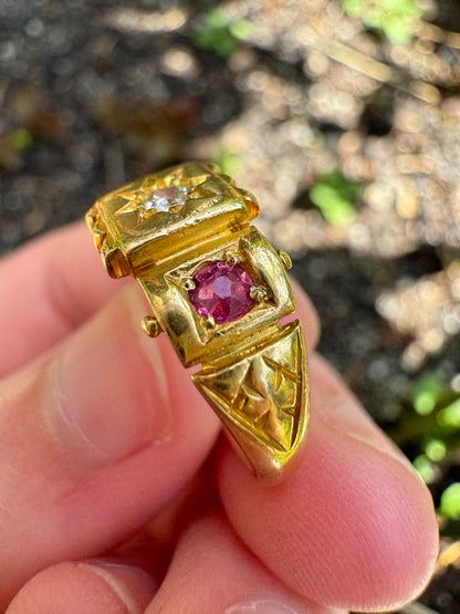Vintage 18ct yellow gold 0.12ct old mine cut diamond and 0.25ct TCW natural pink sapphire starset gypsy ring