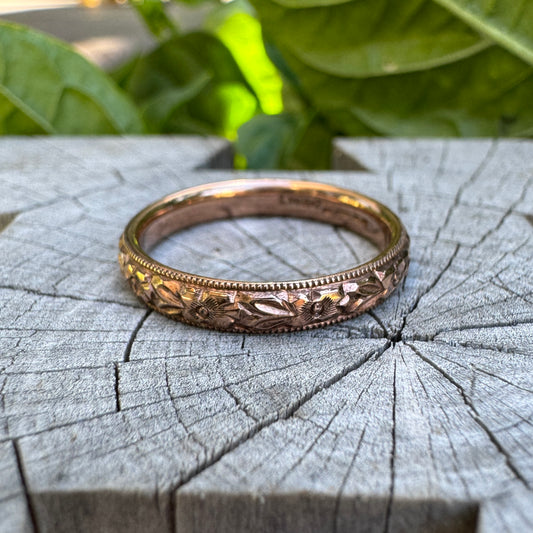 Vintage 9ct rose gold floral engraved band