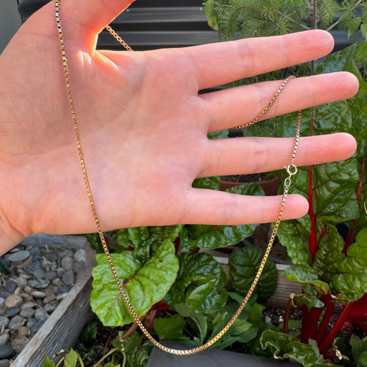 Vintage 9ct gold box link chain