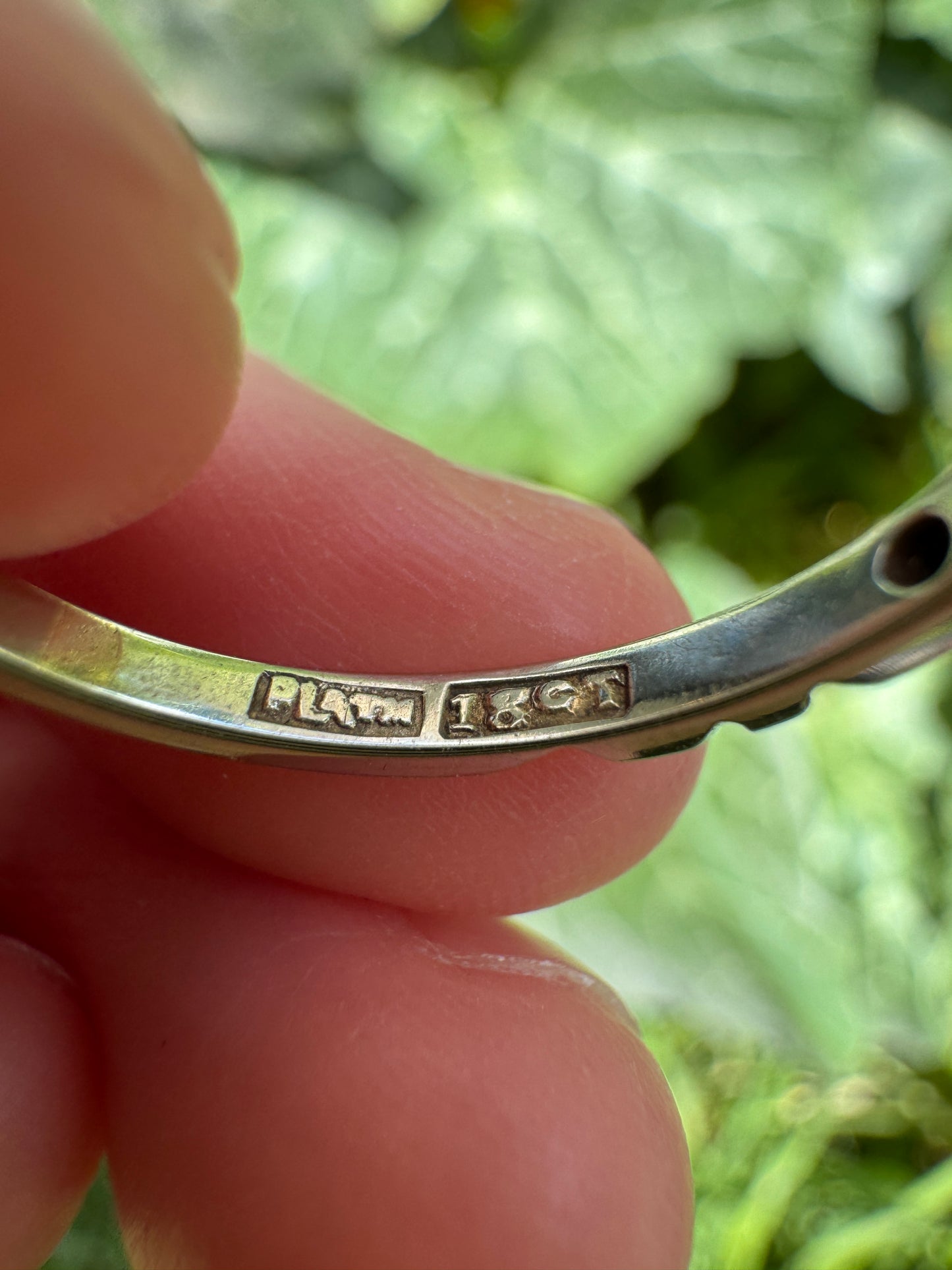 Vintage 18ct white gold and platinum six stone single cut diamond half eternity ring