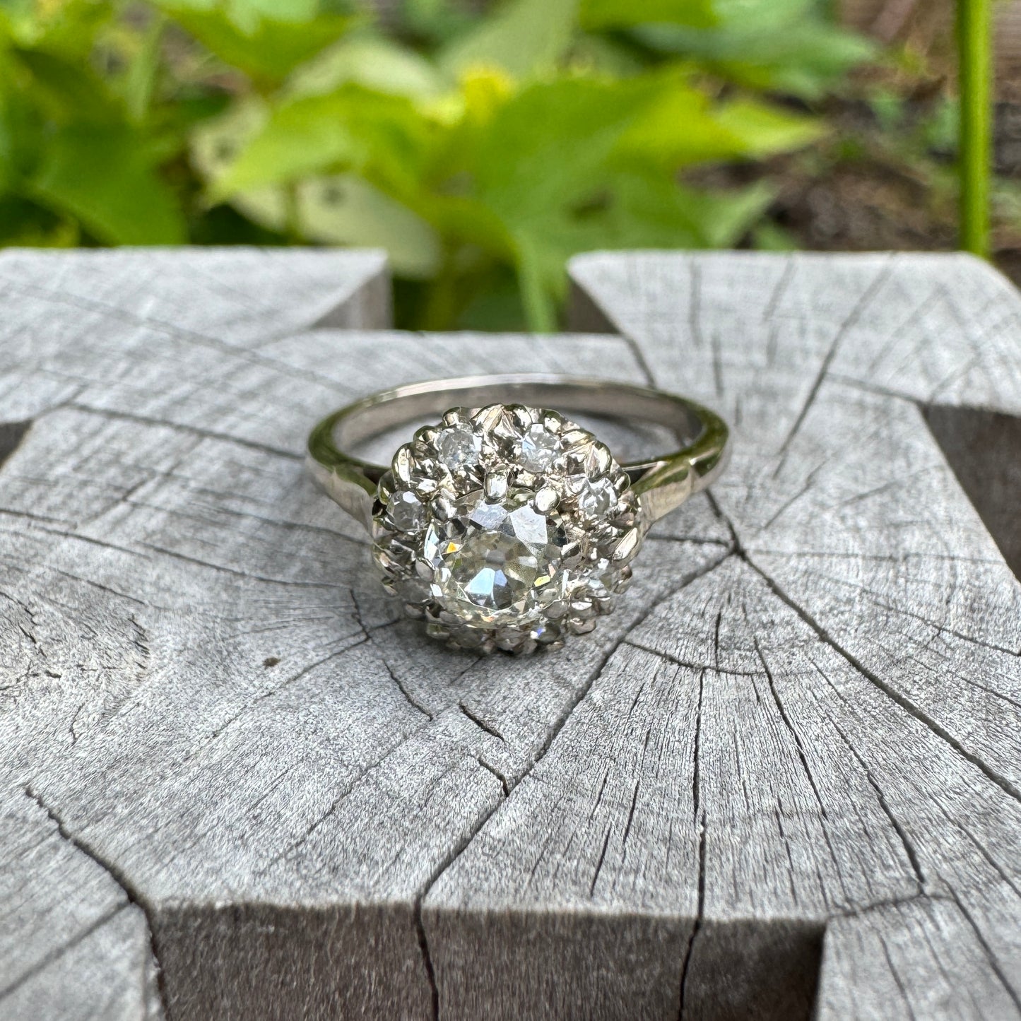 Vintage 18ct white gold 0.75ct TCW old mine cut diamond cluster ring