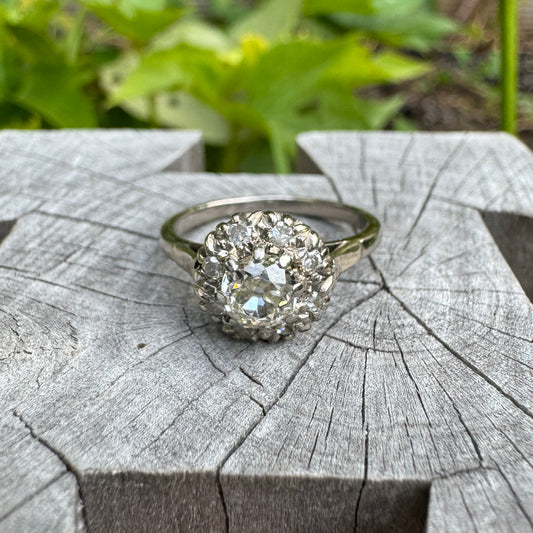 Vintage 18ct white gold 0.75ct TCW old mine cut diamond cluster ring