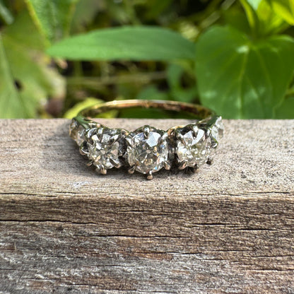 Antique 18ct gold old mine cut diamond trilogy ring
