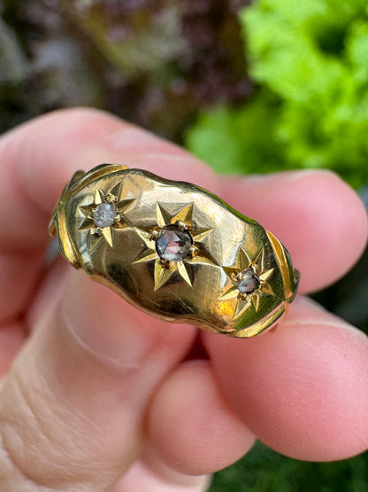 Antique 18ct yellow gold three stone rose cut diamond starset gypsy ring