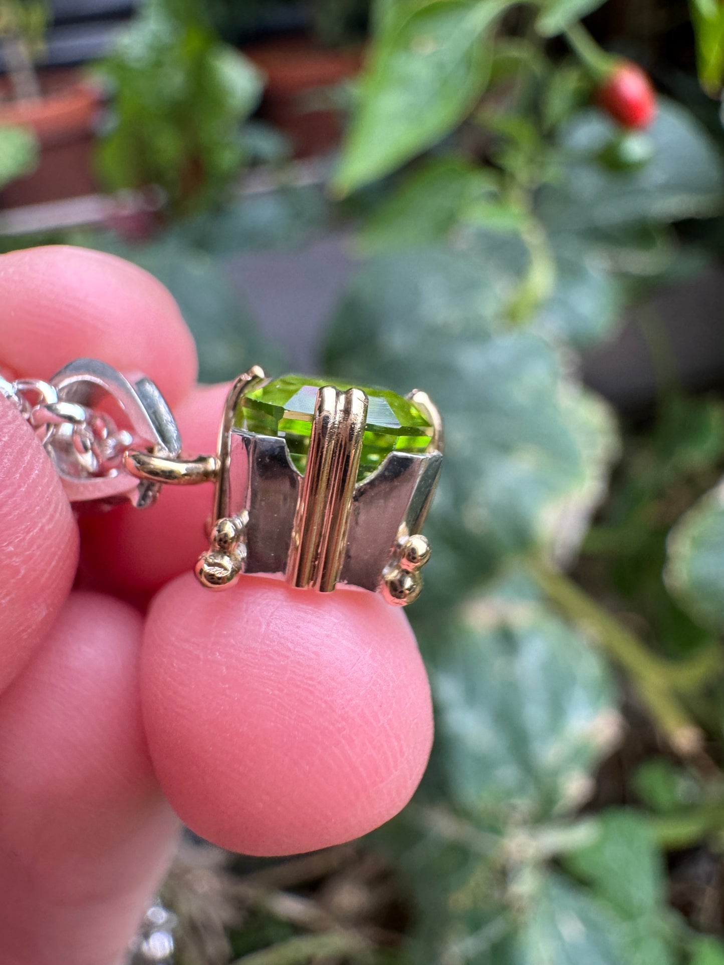 Custom handmade sterling silver and recycled 18ct yellow gold 2.09ct peridot necklace, 47cm / 18.5 inches long