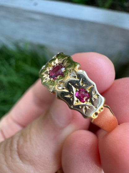 Antique Victorian 15ct rosy gold scalloped ruby, red spinel and rose cut diamond gypsy ring