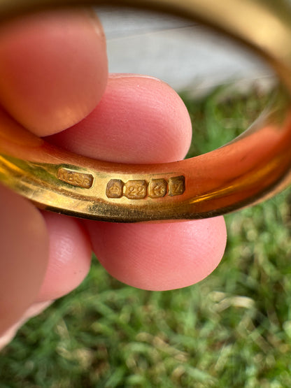 Antique 22ct yellow gold band, 5mm wide