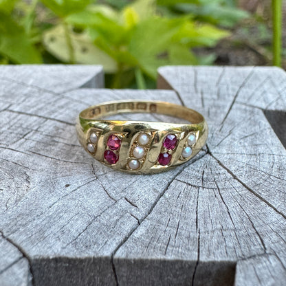 Antique Victorian 15ct yellow gold ruby and seed pearl ring