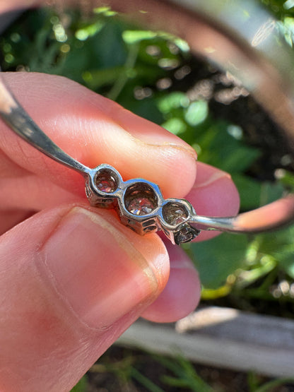 Vintage 18ct white gold and platinum three stone 0.16ct TCW old mine cut and old European cut diamond ring