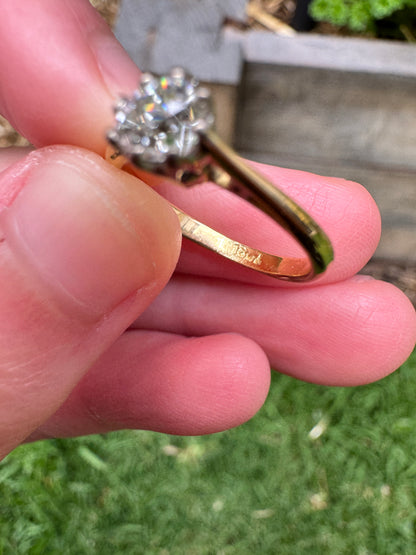 Vintage 18ct yellow gold 0.3ct old mine cut diamond solitaire ring