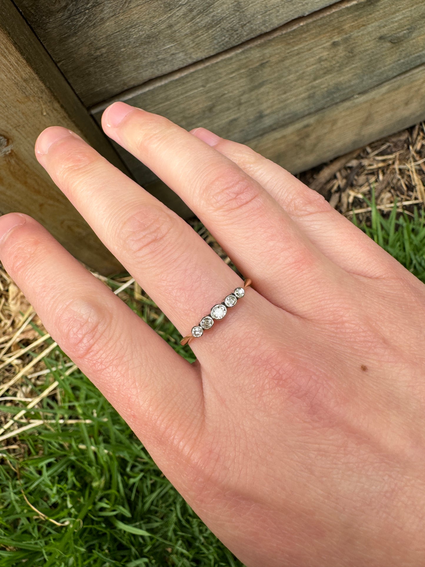Vintage 18ct yellow gold and platinum five stone old cut diamond ring