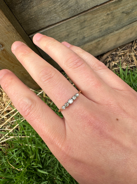 Vintage 18ct yellow gold and platinum five stone old cut diamond ring