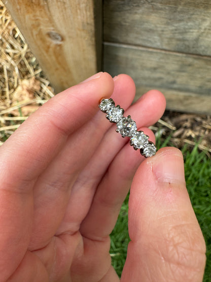 Vintage 18ct yellow gold 0.87ct TCW five stone old mine cut diamond ring