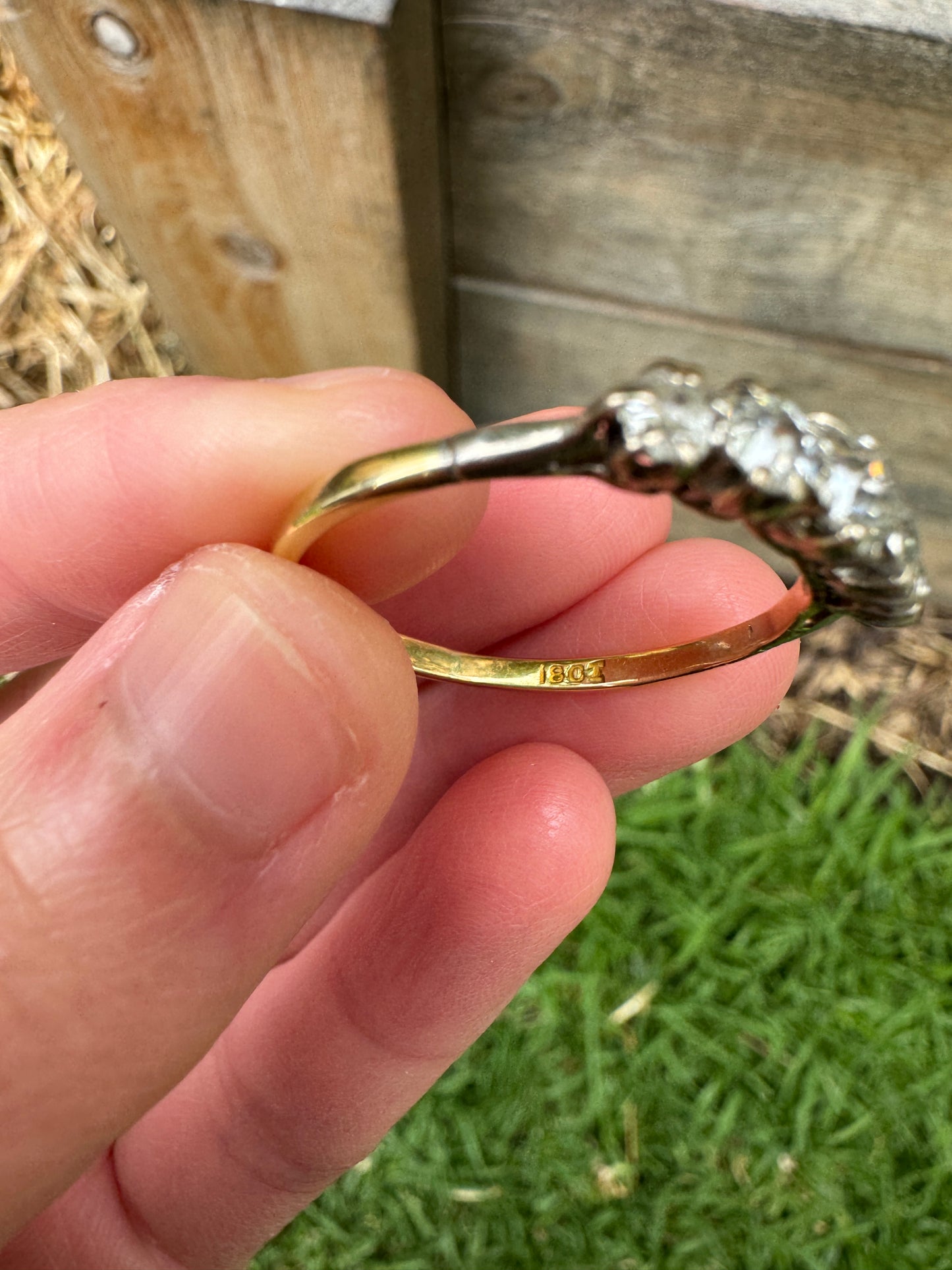 Vintage 18ct yellow gold 0.87ct TCW five stone old mine cut diamond ring