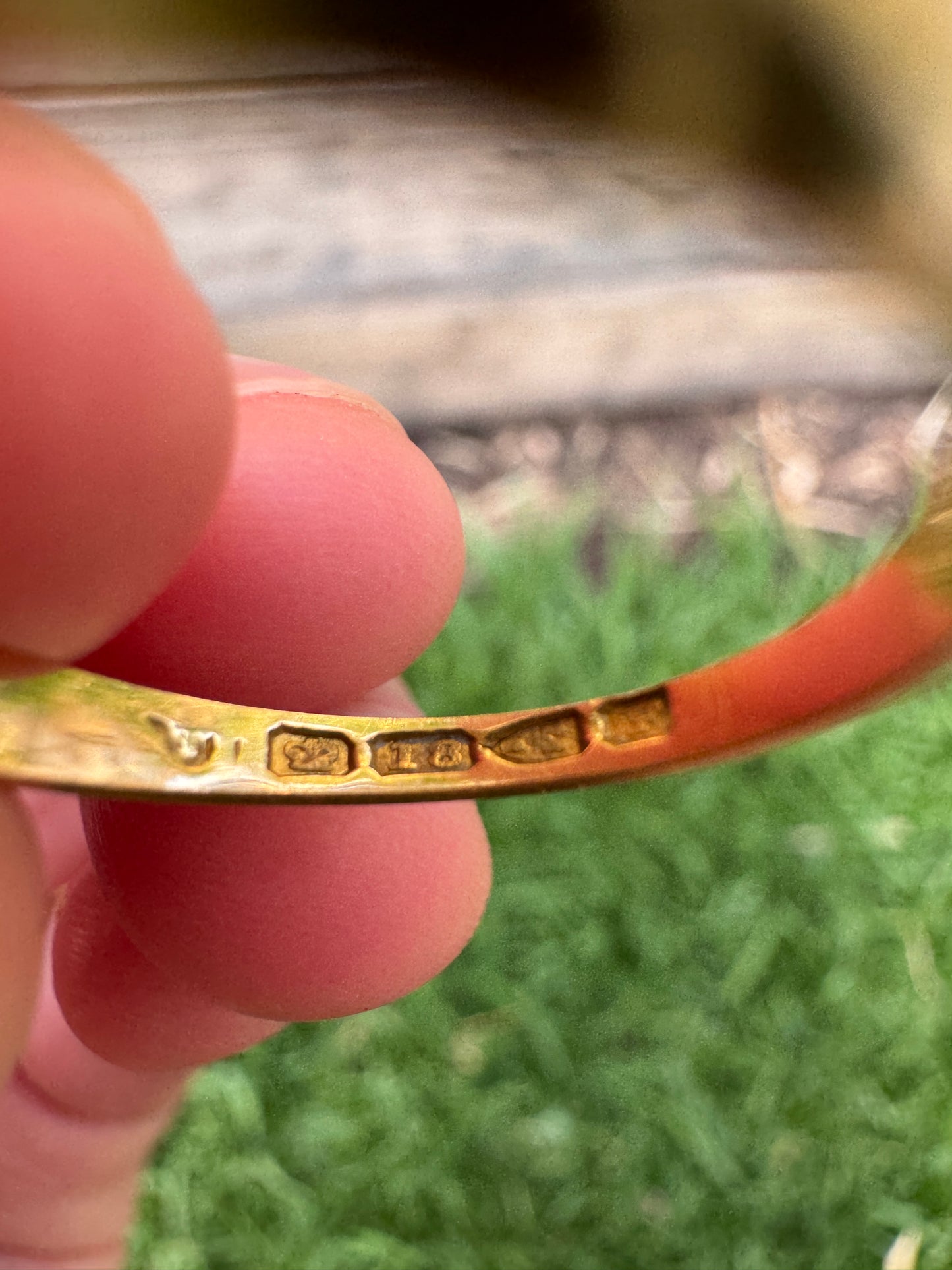 Antique Victorian 18ct yellow gold 0.2ct TCW five stone old mine cut diamond ring