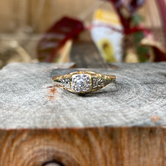 Vintage 18ct yellow and white gold diamond solitaire ring