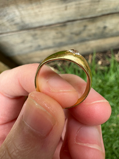 Vintage 18ct yellow gold 0.5ct old mine cut diamond gypsy ring