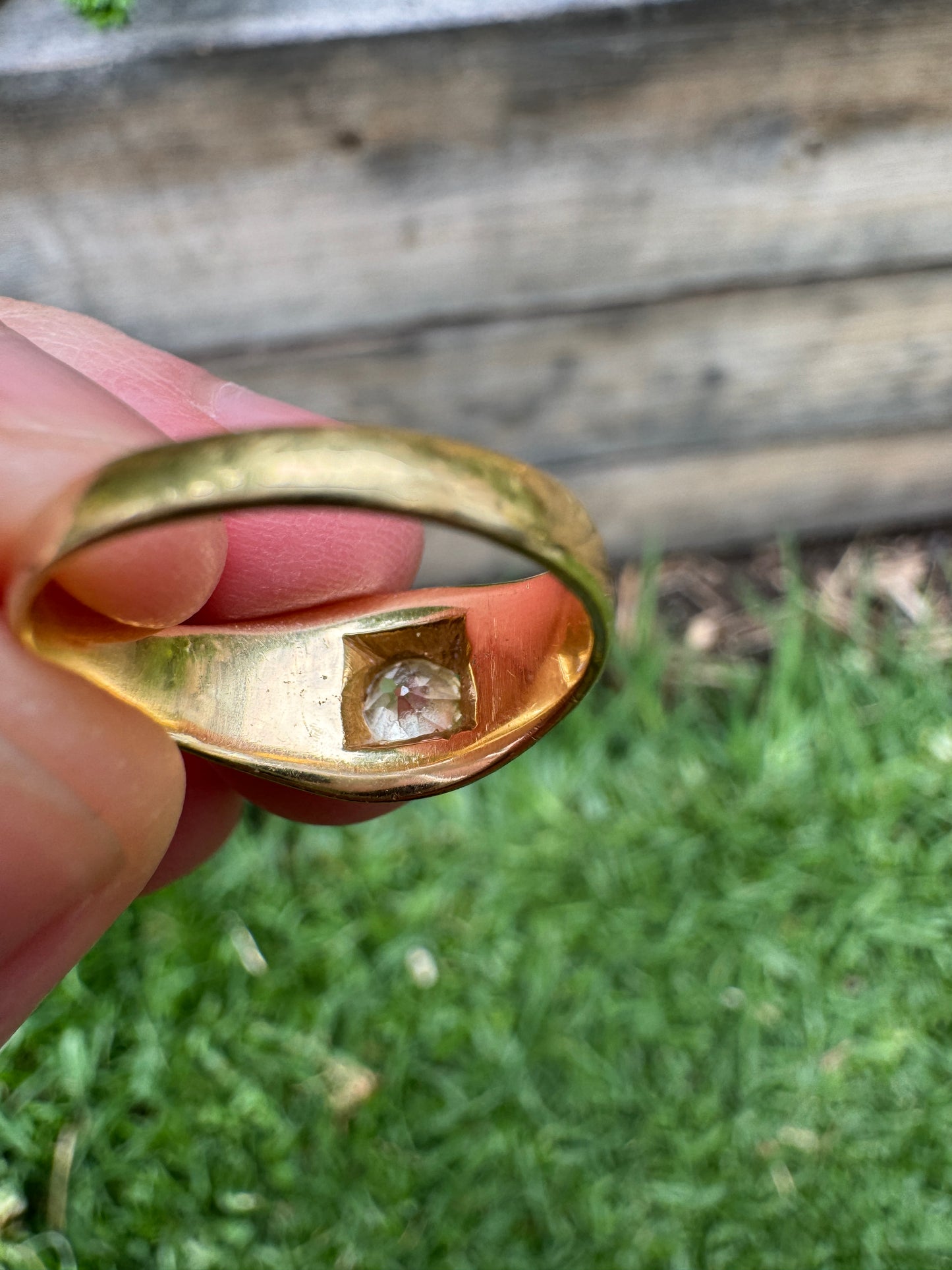 Vintage 18ct yellow gold 0.5ct old mine cut diamond gypsy ring