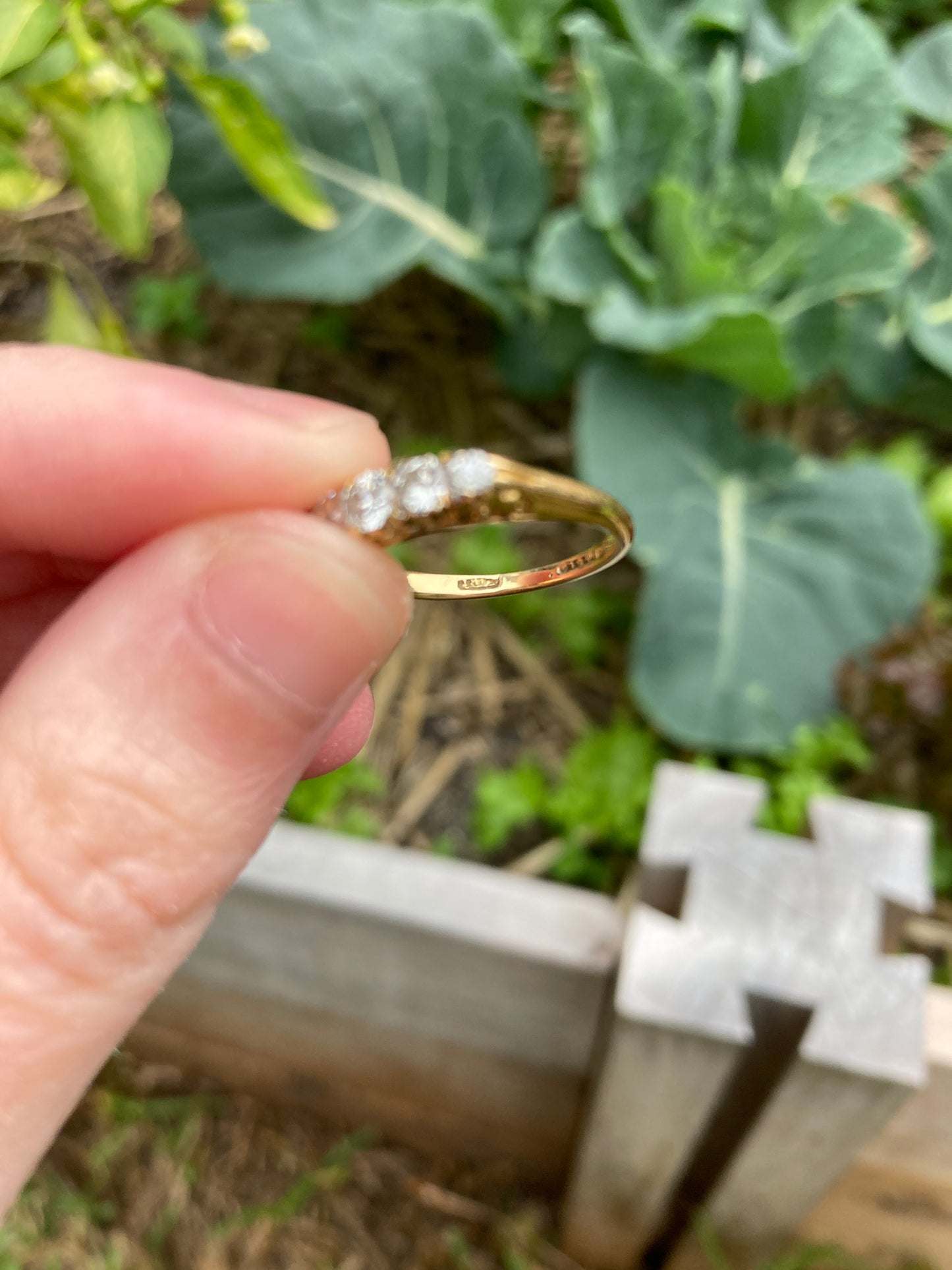 Antique 18ct yellow gold 0.5ct TCW old cut diamond five stone half hoop ring
