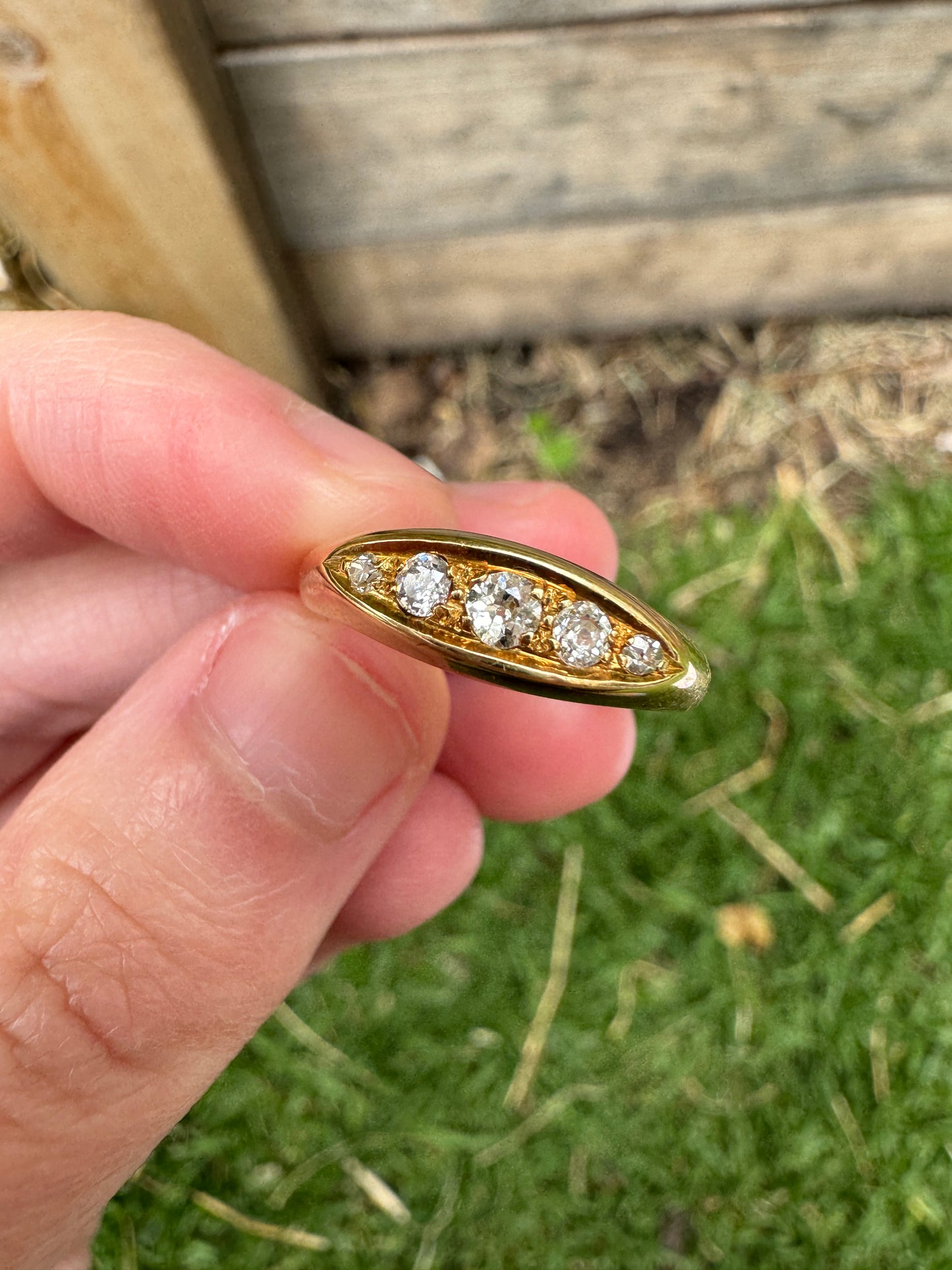 Vintage 18ct yellow gold old mine cut diamond five stone boat ring