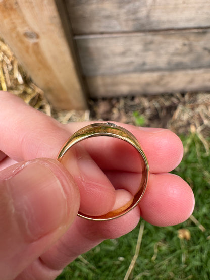 Antique Victorian 15ct rosy yellow gold old mine cut diamond starset gypsy ring