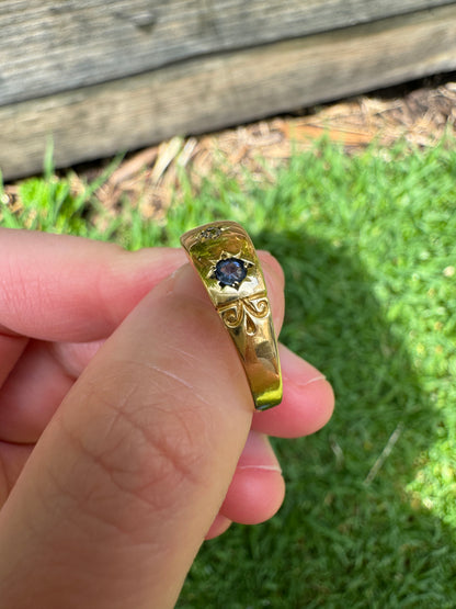 Antique Victorian 18ct yellow gold three stone starset sapphire and old cut diamond gypsy ring