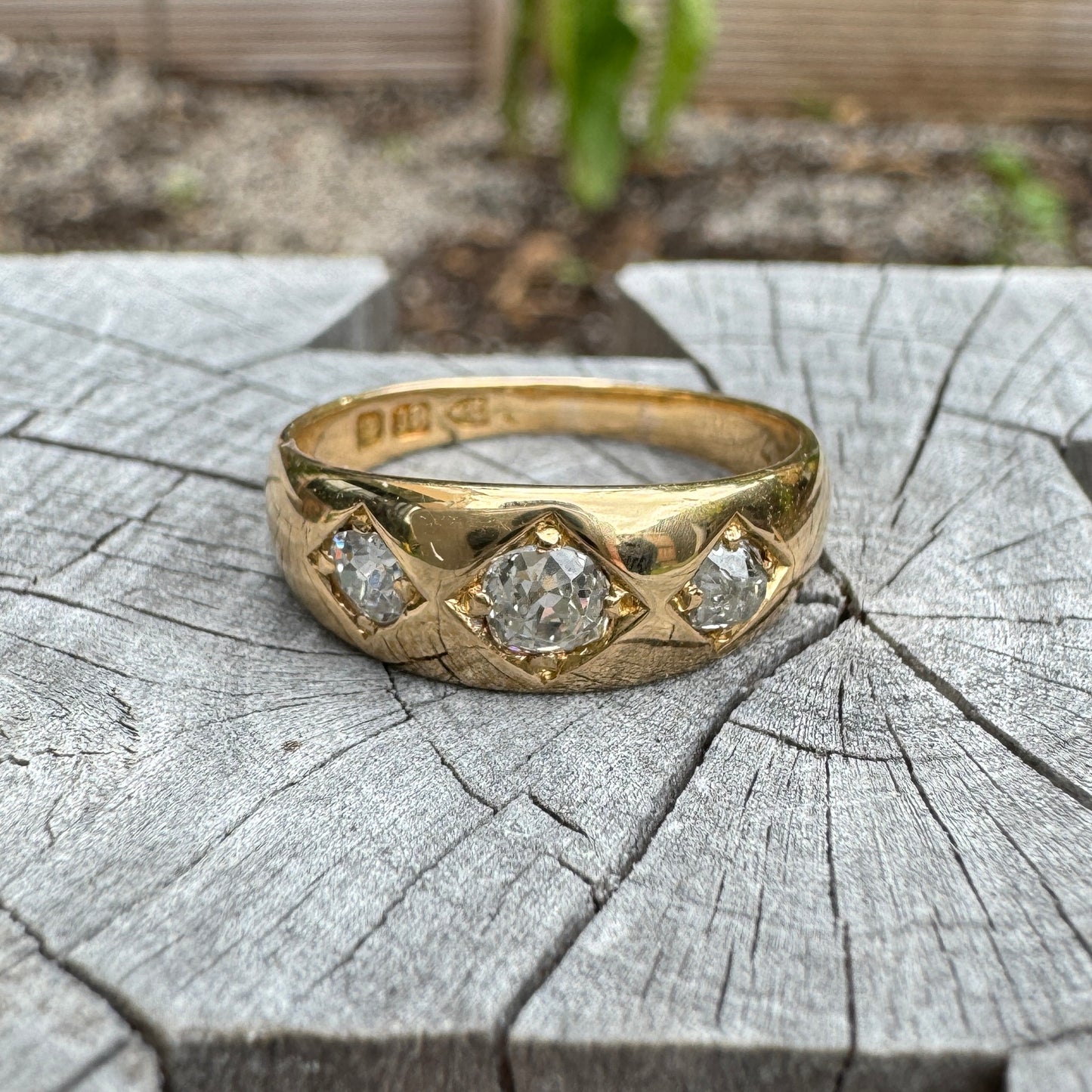 Vintage 18ct yellow gold 0.6ct TCW three stone old mine cut diamond gypsy ring