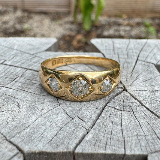 Vintage 18ct yellow gold 0.6ct TCW three stone old mine cut diamond gypsy ring