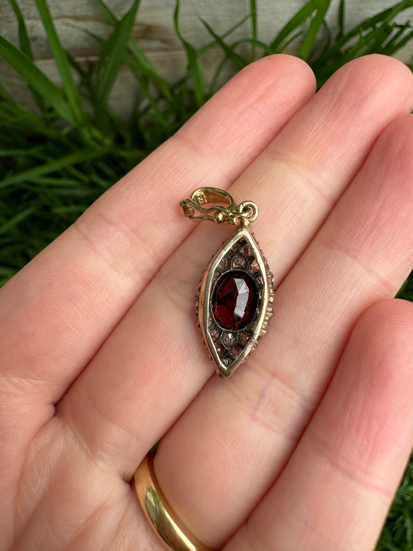 Vintage 9ct yellow gold oval garnet and old cut diamond pendant