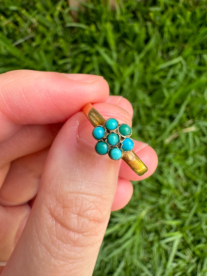 Vintage 18ct yellow gold turquoise daisy ring