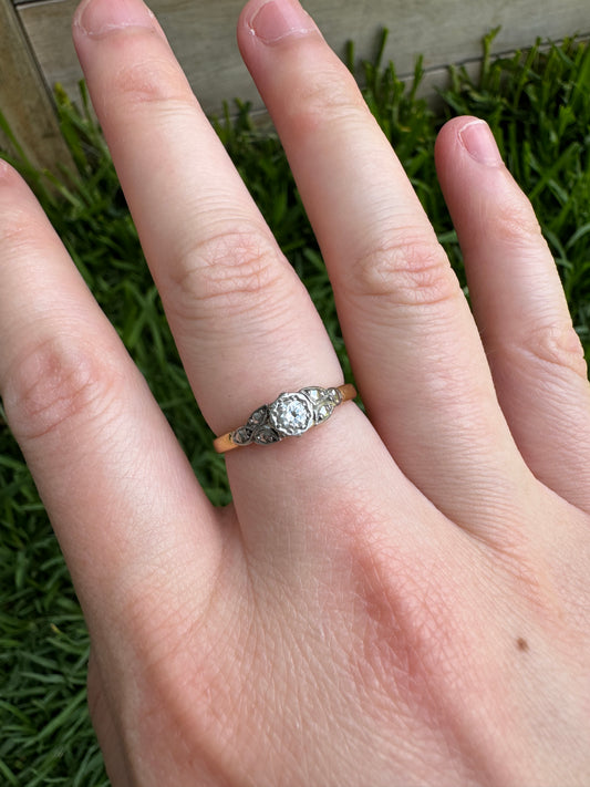 Vintage 18ct yellow gold and platinum 0.15ct old European cut diamond solitaire ring
