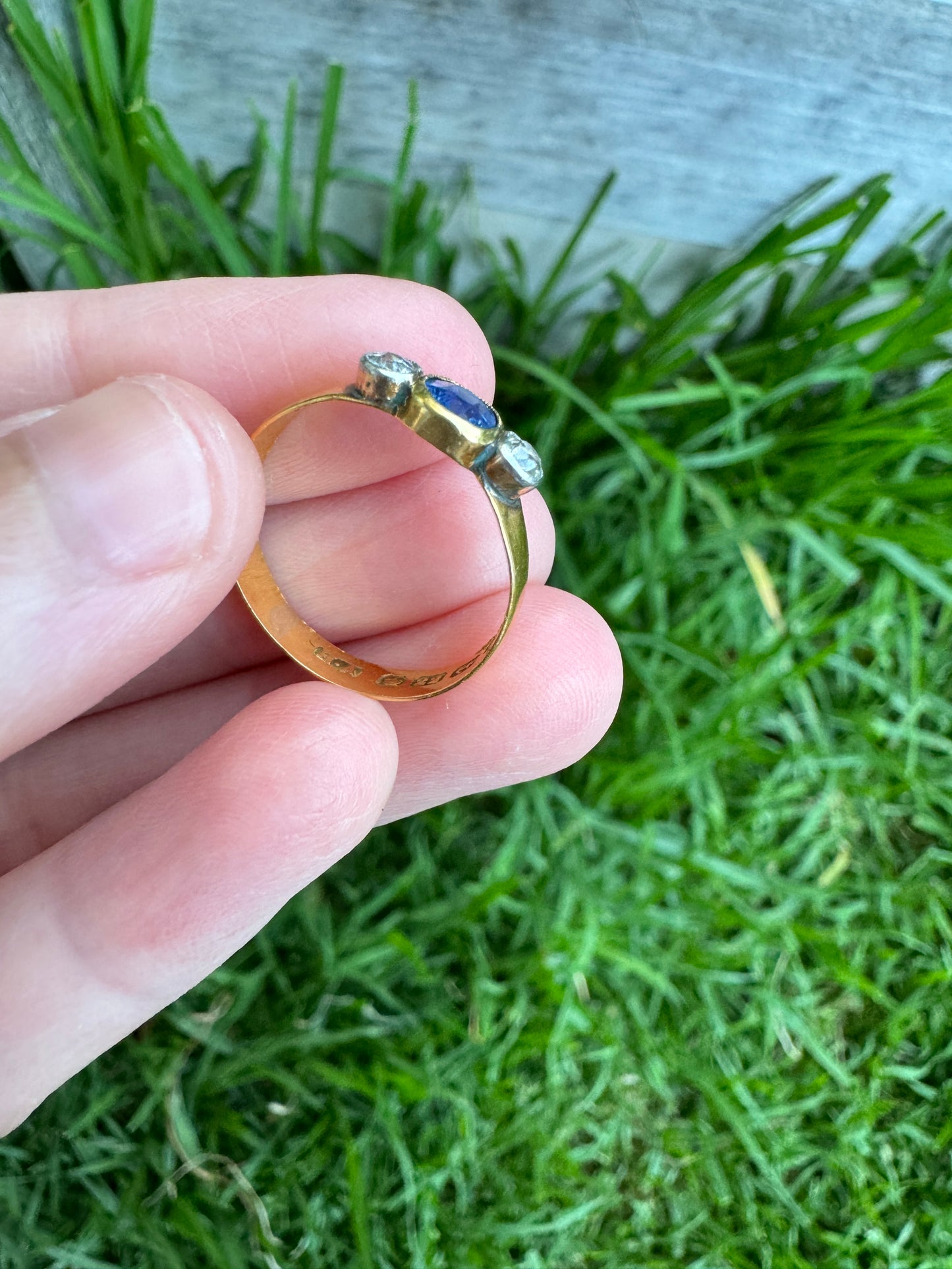 Antique Victorian 22ct yellow gold 0.4ct old cut sapphire and 0.16ct TCW old mine cut diamond ring