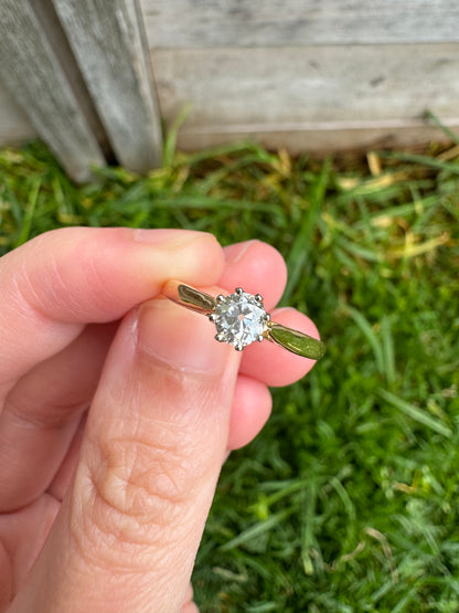 Vintage 18ct yellow gold 0.3ct old mine cut diamond solitaire ring