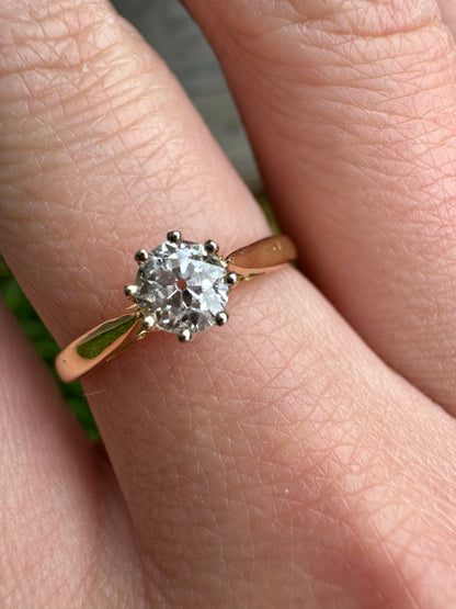 Vintage 18ct yellow gold 0.3ct old mine cut diamond solitaire ring