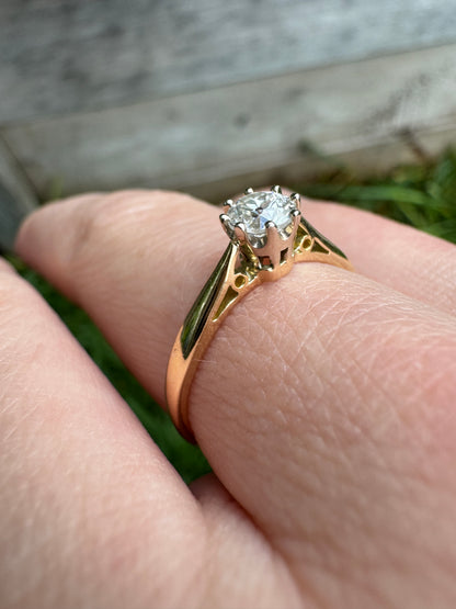 Vintage 18ct yellow gold 0.3ct old mine cut diamond solitaire ring