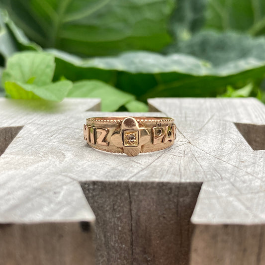 Antique Edwardian 9ct rose gold 'Mizpah' rose cut diamond flower ring