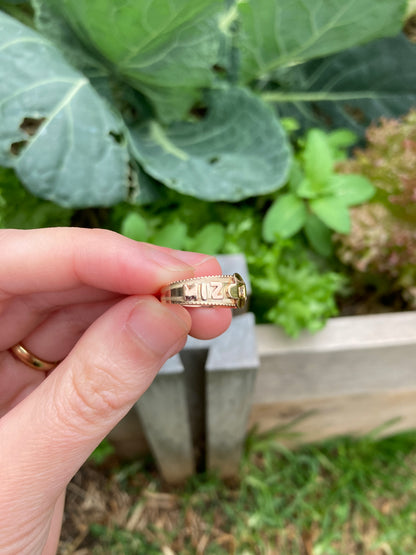 Antique Edwardian 9ct rose gold 'Mizpah' rose cut diamond flower ring
