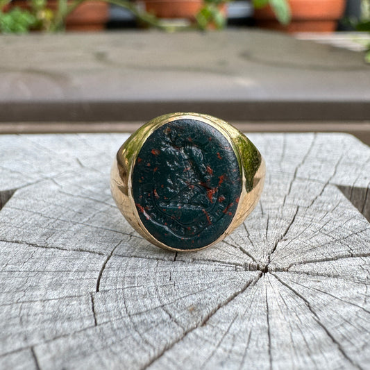 Antique Victorian 18ct yellow gold bloodstone intaglio signet ring