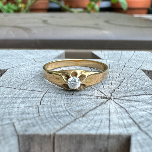 Vintage 9ct yellow gold old European cut diamond buttercup setting solitaire ring