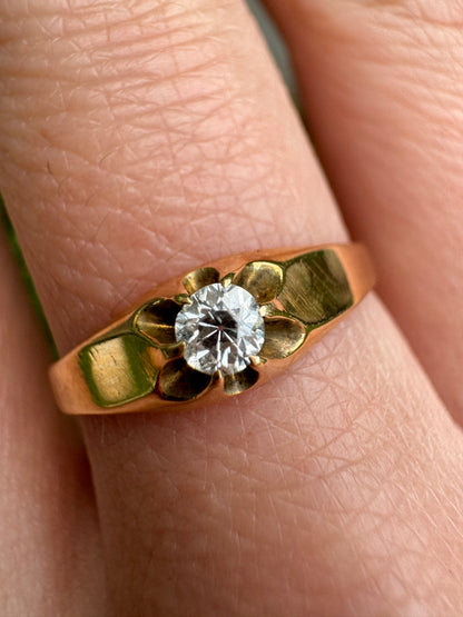 Vintage 9ct yellow gold old European cut diamond buttercup setting solitaire ring