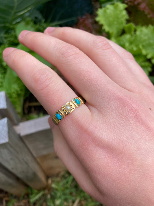 Vintage 18ct yellow gold turquoise and split pearl starburst ring