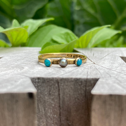 Antique Regency 18ct yellow gold over silver turquoise cabochon and pearl ring