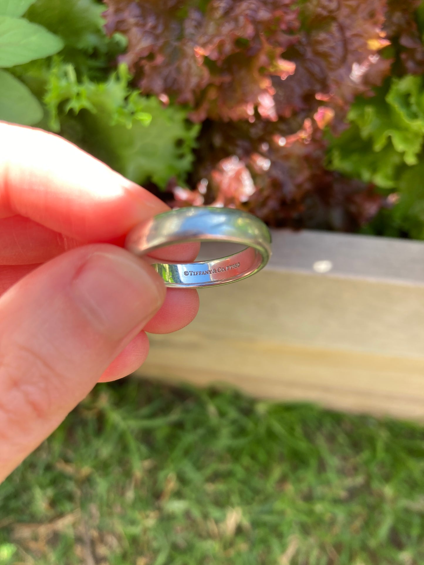 Platinum Tiffany & Co donut band, 4.7mm wide