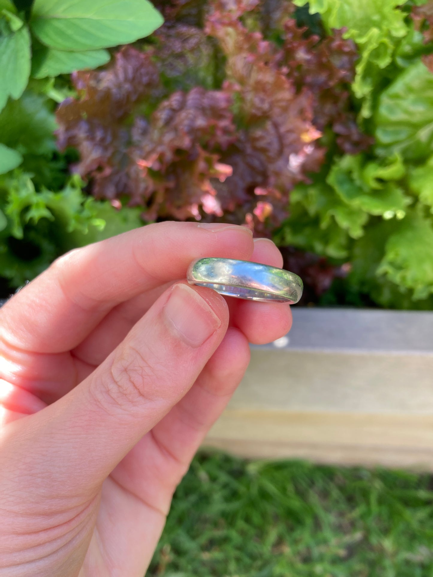 Platinum Tiffany & Co donut band, 4.7mm wide