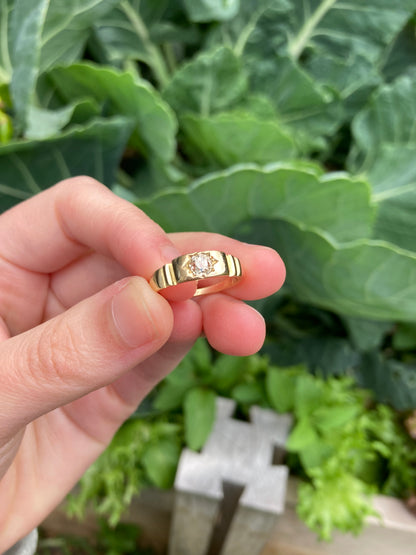 Antique Victorian 18ct yellow gold starset 0.25ct old mine cut diamond solitaire ring