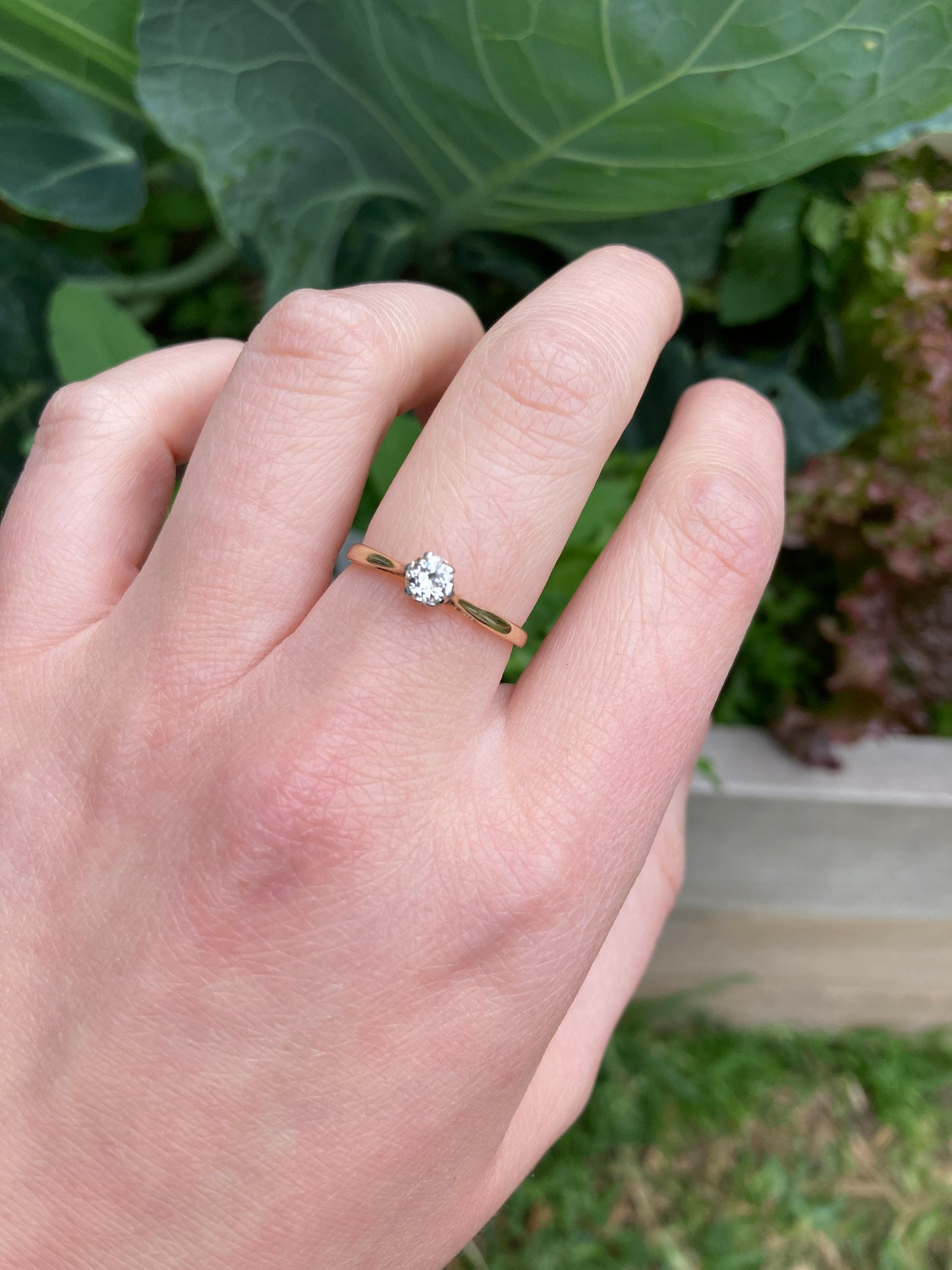 Vintage 18ct yellow gold 0.25ct old mine cut diamond solitaire ring